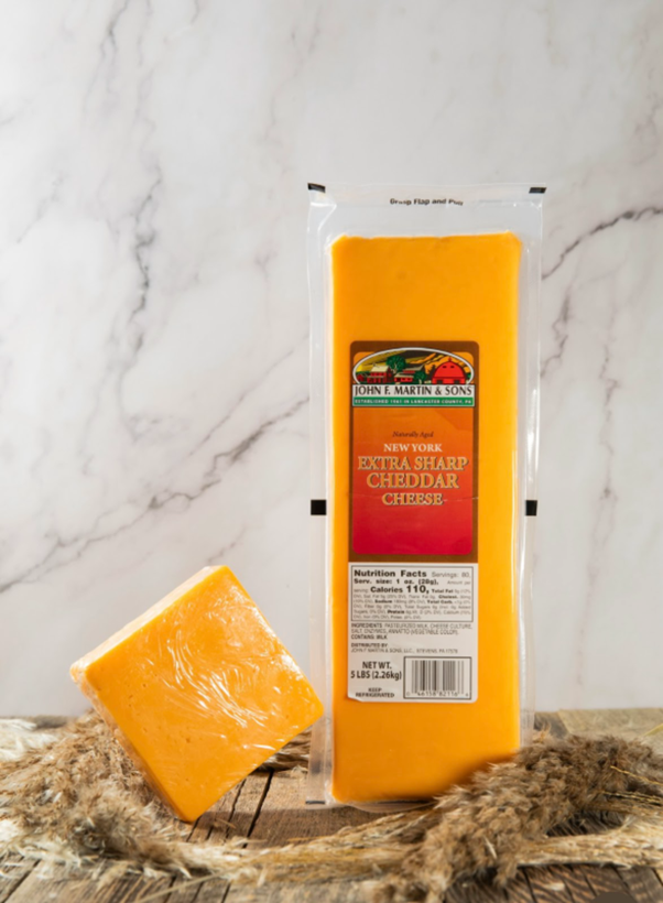 Martins Sharp Cheddar Raw Cheese - Image 2
