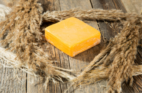 Martins Sharp Cheddar Raw Cheese